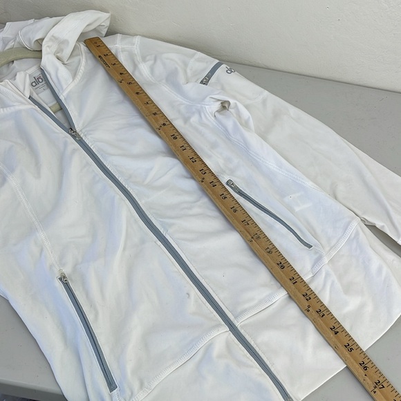 Alo white jacket scuba style ponytail hoodie hole - Picture 10 of 13